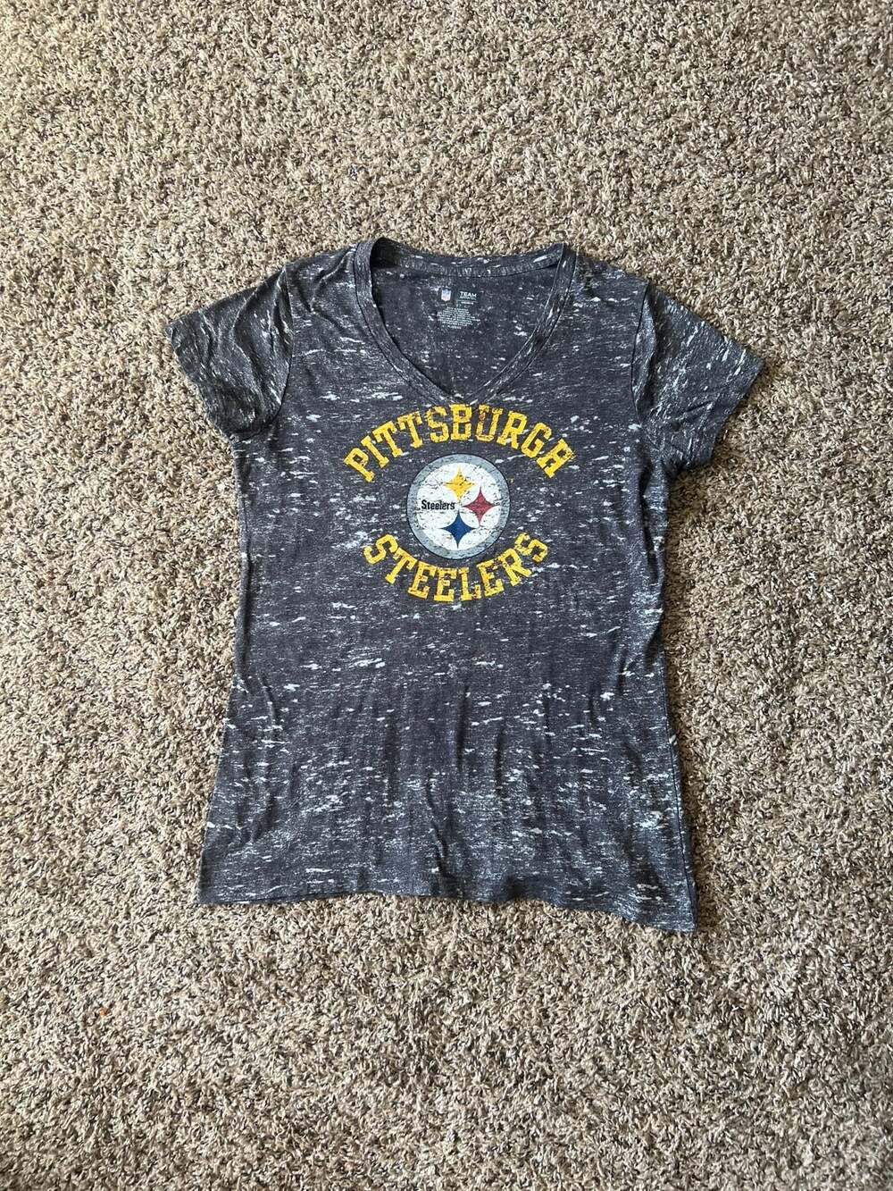 NFL Pittsburgh Steelers Women's Burnout V-Neck T-Shirt Gray XL